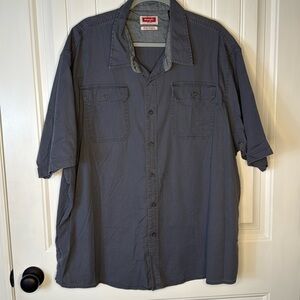 Wrangler Men's Gray Button-Down Short Sleeve Size 3x